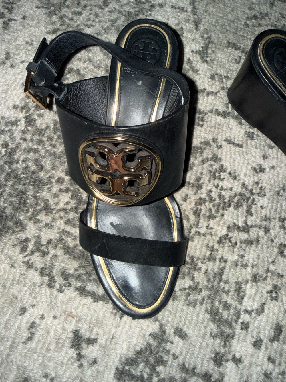 Tory Burch Black Leather Wedge Sandals with Gold Logo Medallions - Picture 3 of 4
